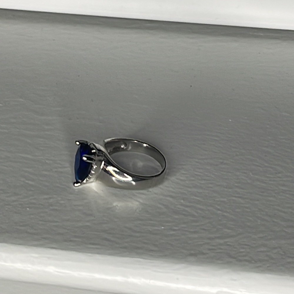 D&p Sterling Silver Ring. - Picture 10 of 11